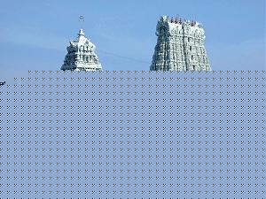 Click image for larger version

Name:	Suchindram_Temple.jpg
Views:	1
Size:	474.2 KB
ID:	35544