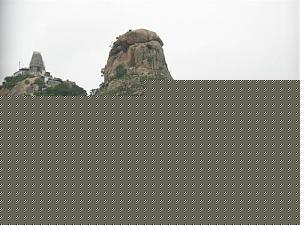 Click image for larger version

Name:	Sholingur.jpg
Views:	1
Size:	37.7 KB
ID:	34859