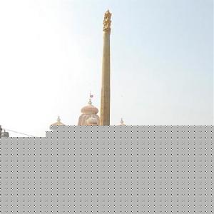 Click image for larger version

Name:	DHWAJA STHAMBH.jpg
Views:	1
Size:	17.9 KB
ID:	34265